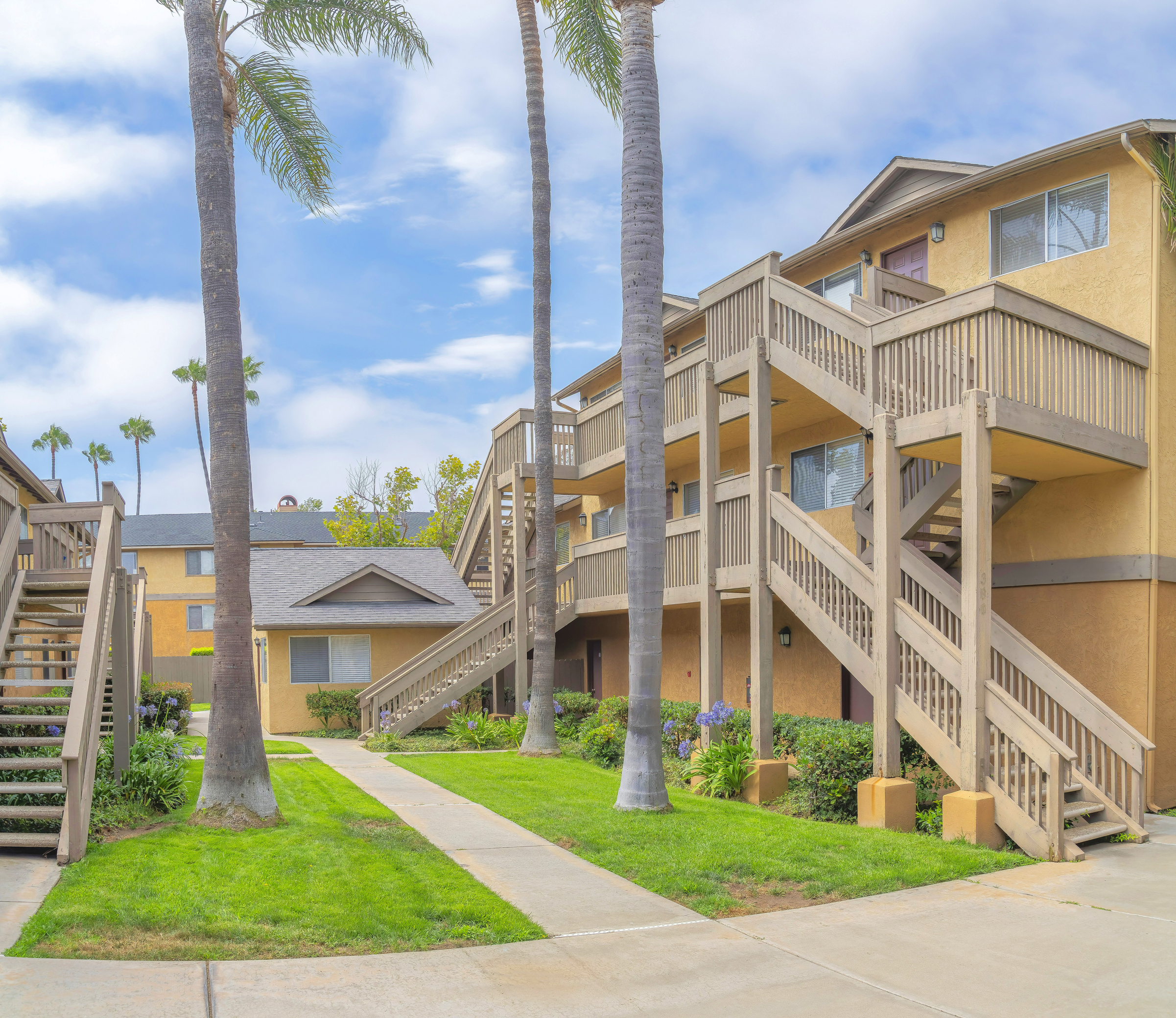 240831298 | Apartment Buildings California © 
Jason Finn | Dreamstime.com